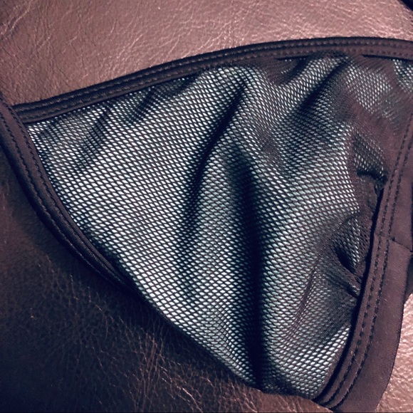 3/$25 Xhilaration Mesh Triangle Bikini Top - Picture 3 of 4